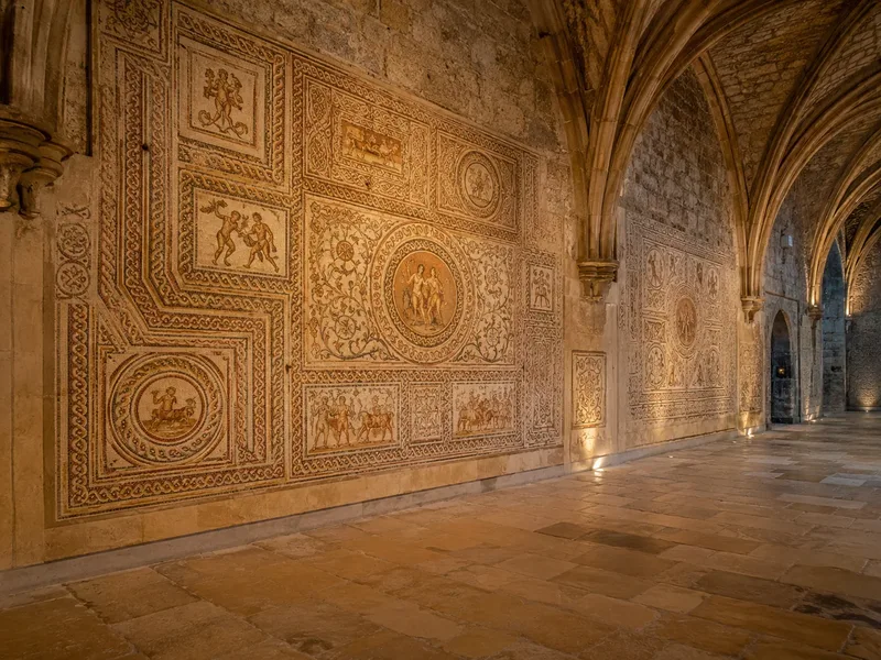Mosaici romani del II–III secolo nel Salón de los Mosaicos